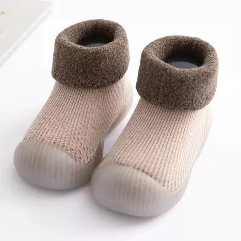 Cozy Lamb's Wool Baby Walking Shoes