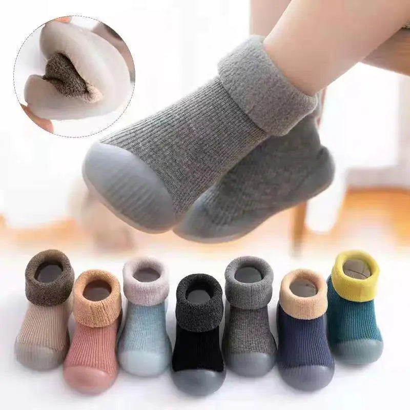 Cozy Lamb's Wool Baby Walking Shoes